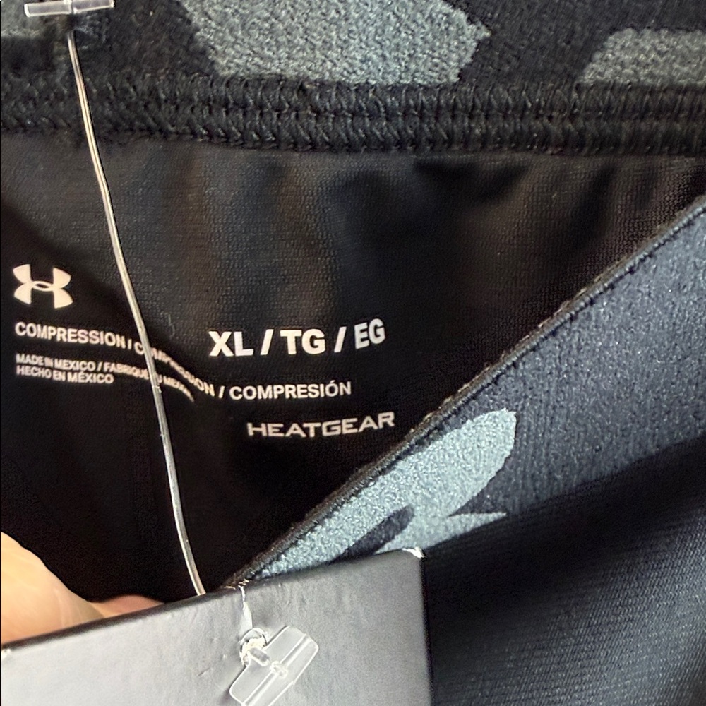 NWT Under Armour Black Athletic Tights - Picture 6 of 10